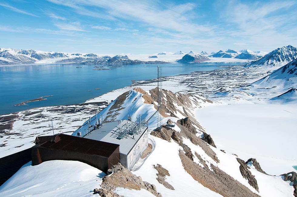 L'Osservatorio Zeppelin sulla montagna Zeppelin sopra Ny-Ålesund alle Svalbard